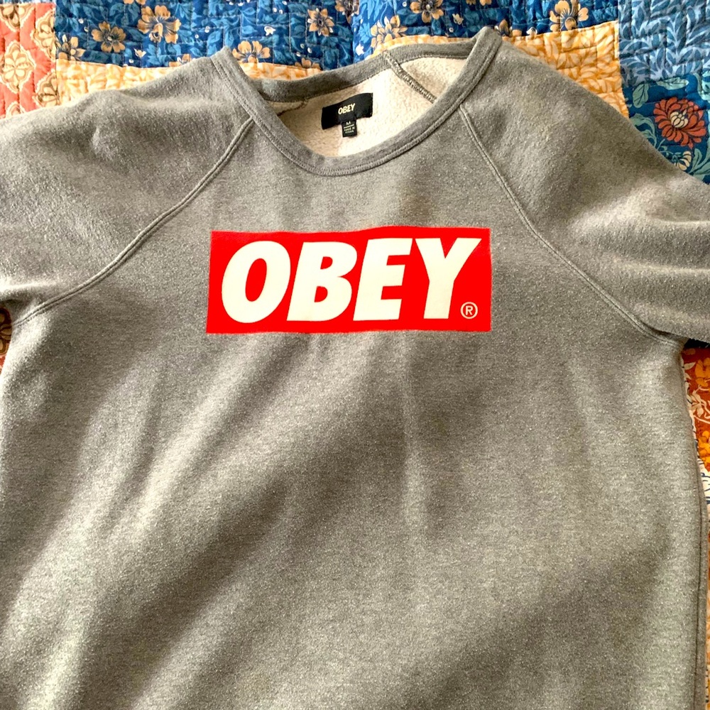 Obey crewneck